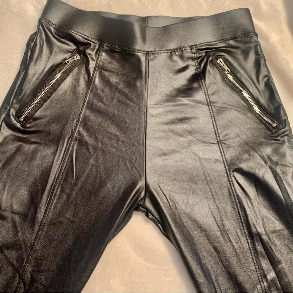 NWT Wila Leggings OSFM Vegan Leather Black Elastic Waist Zippered Pocket NEW - Picture 10 of 12